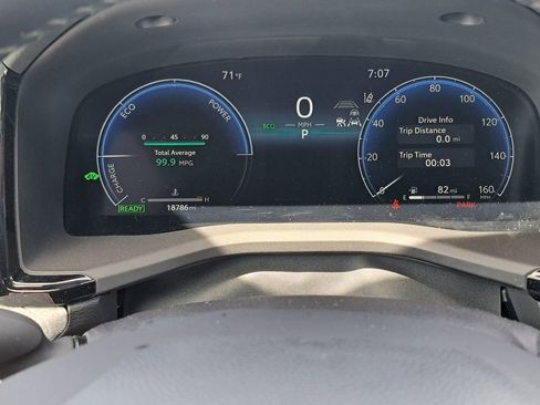 Used 2026 Toyota Camry XLE FWD image 12