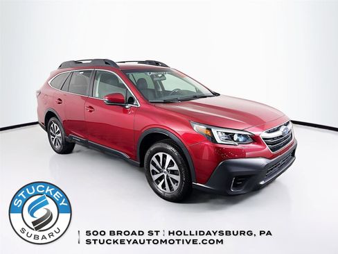 Used 2022 Subaru Outback Premium image 1