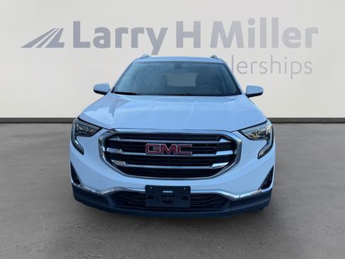 Used 2019 GMC Terrain SLT image 8