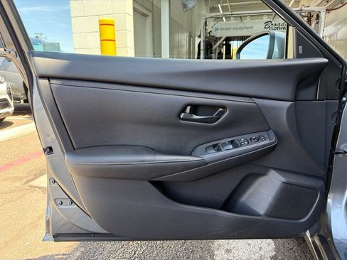 Used 2025 Nissan Sentra S FWD image 23