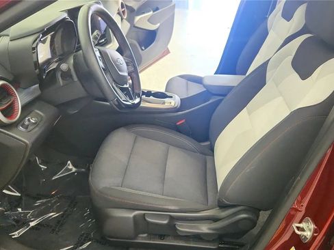 Used 2024 Chevrolet Trax RS w/ Driver Confidence Package FWD image 24