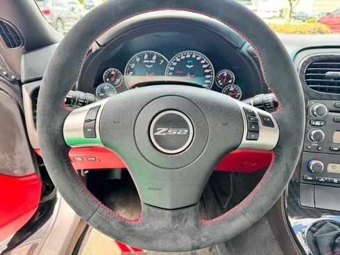 Used 2011 Chevrolet Corvette Grand Sport w/ Preferred Equipment Group RWD image 23