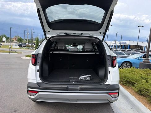 Certified 2026 Hyundai Tucson SEL FWD image 10
