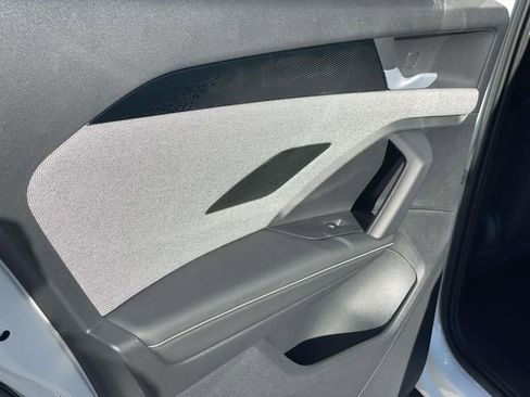 New 2026 Volkswagen Tiguan S image 21