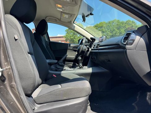 Used 2014 MAZDA MAZDA3 i Sport FWD image 18