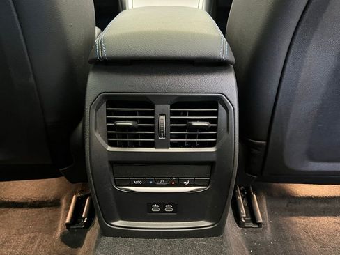 Used 2024 BMW M340i image 9