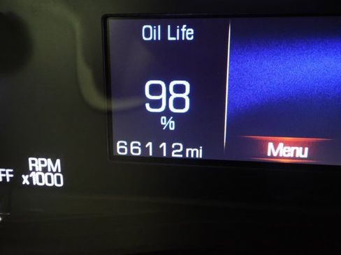 Used 2017 Cadillac XT5 Luxury w/ Driver Awareness Package image 14