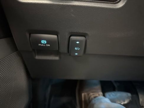 Used 2024 Ford F250 Platinum image 48