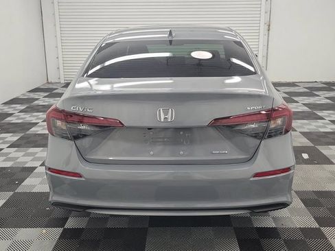 Used 2025 Honda Civic Sport image 5