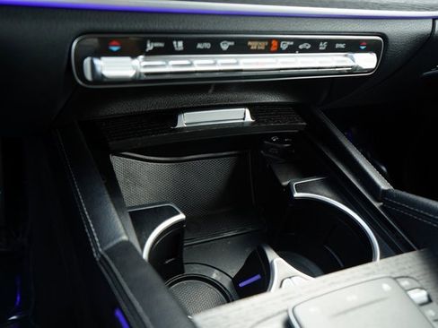 Used 2022 Mercedes-Benz GLE 350 4MATIC w/ Premium Package image 22