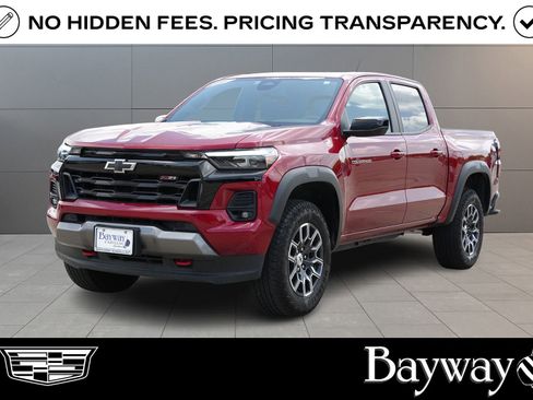 Used 2024 Chevrolet Colorado Z71 w/ Z71 Convenience Package 2 AWD/4WD image 1