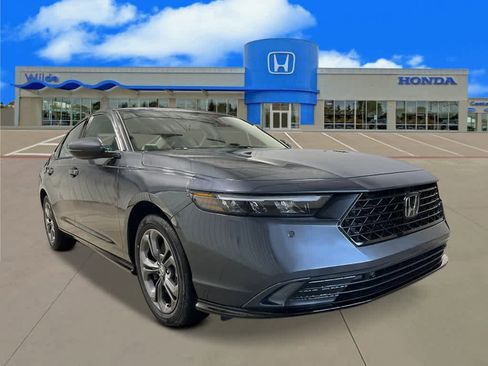 New 2026 Honda Accord EX-L image 9
