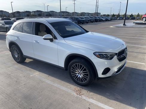 Used 2024 Mercedes-Benz GLC 300 image 7