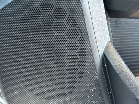 Used 2021 RAM 1500 Classic SLT RWD image 27