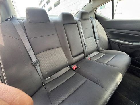 Used 2024 Nissan Altima 2.5 SV FWD image 20