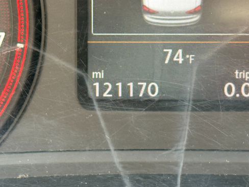 Used 2022 Volkswagen Passat 2.0T SE image 28