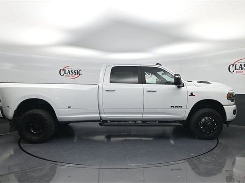 Used 2024 RAM 3500 Laramie w/ Night Edition image 6