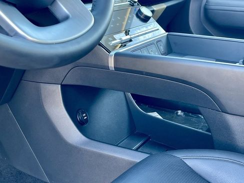 Used 2024 Hyundai Santa Fe Limited image 51