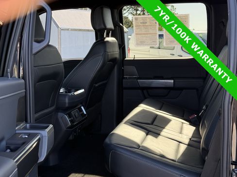 Certified 2022 Ford F150 XLT w/ Equipment Group 302A High image 16