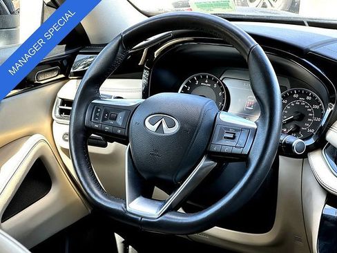Used 2025 INFINITI QX60 Pure FWD image 32
