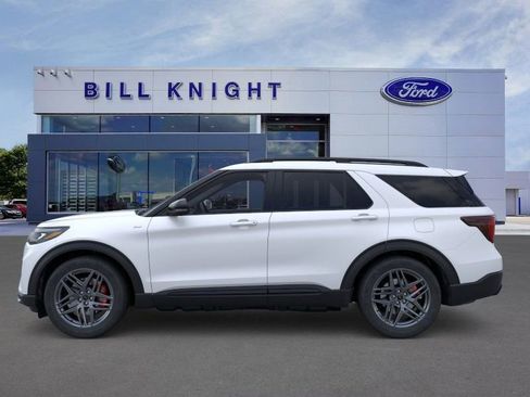 New 2026 Ford Explorer ST-Line w/ ST-Line Street Pack image 3