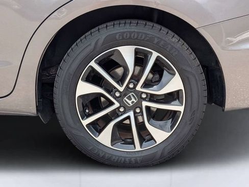 Used 2014 Honda Civic EX image 9
