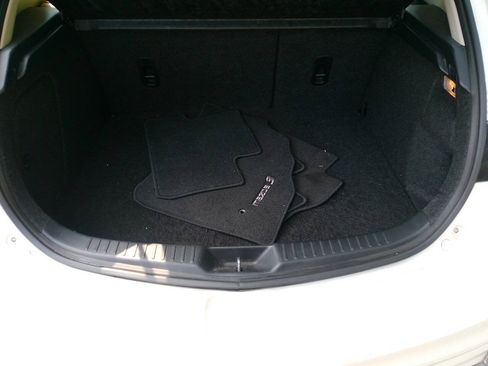 Used 2011 MAZDA MAZDA3 s Sport FWD image 14