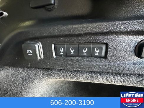 Used 2021 Jeep Grand Cherokee L Summit w/ Luxury Tech Group V image 10