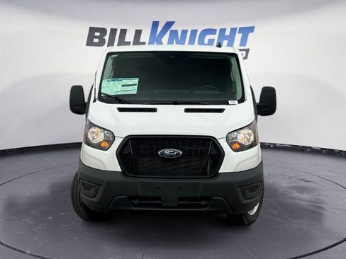 Used 2024 Ford Transit 250 Low Roof RWD image 8