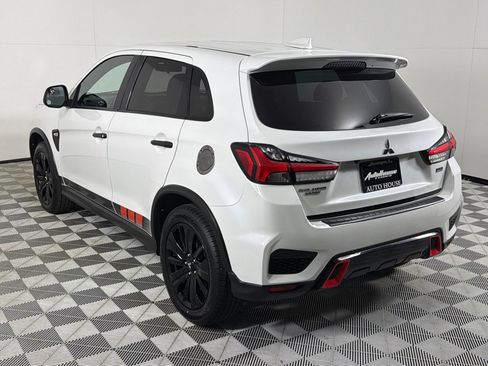 Used 2020 Mitsubishi Outlander Sport Black Edition image 6