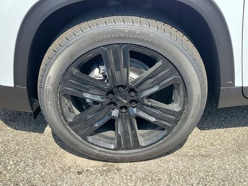 New 2026 GMC Acadia Elevation image 5