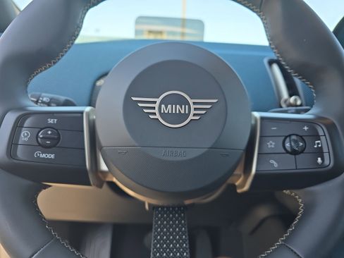 Used 2025 MINI Cooper Countryman S w/ Comfort Package Max image 26