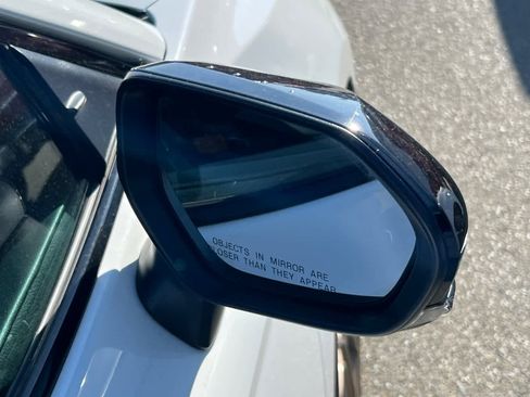 Used 2023 Toyota Camry SE FWD image 16