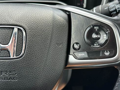 Used 2022 Honda CR-V Touring image 16