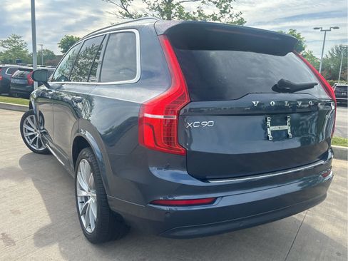 Used 2023 Volvo XC90 B5 Core w/ Protection Package Premier AWD/4WD image 5