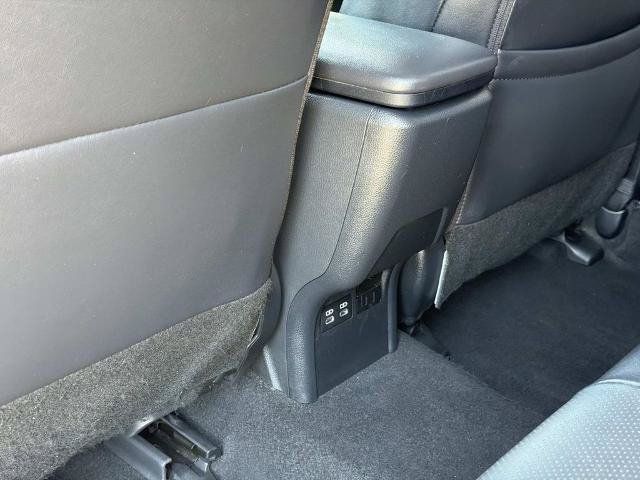 Used 2024 Toyota Prius Prime Premium FWD image 20
