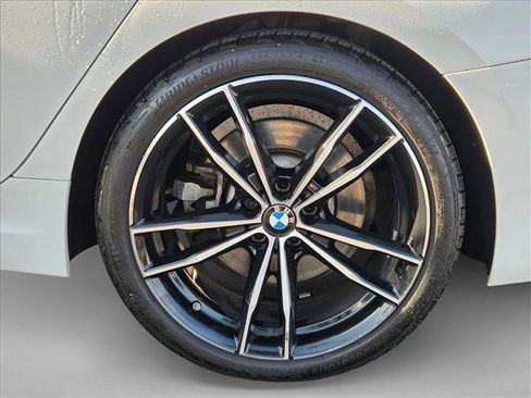 Certified 2022 BMW 330i xDrive Sedan w/ M Sport Package image 23