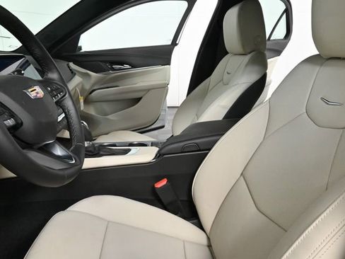 New 2025 Cadillac CT4 Premium Luxury image 5