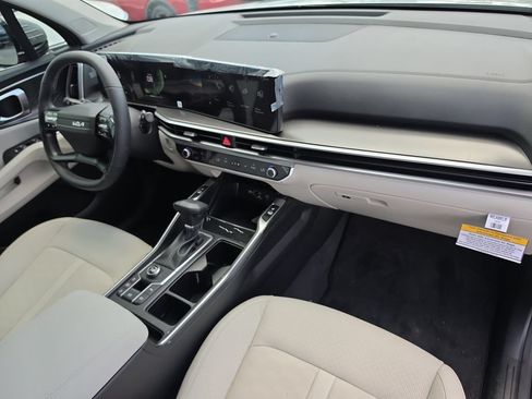 New 2026 Kia Sorento S FWD image 11