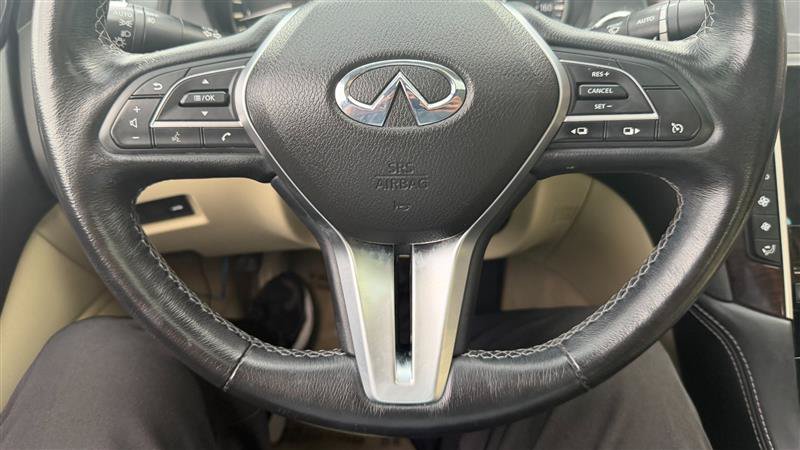 Used 2018 INFINITI Q50 Luxe w/ Essential Package (3.0T Luxe) RWD image 28