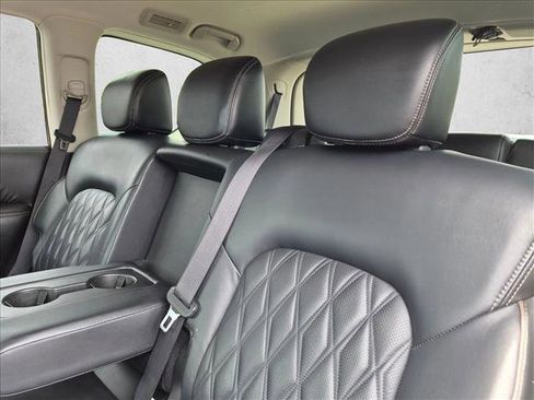 Used 2021 Nissan Armada Platinum RWD image 14