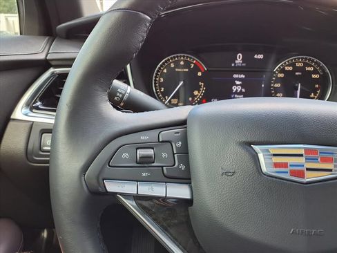 Used 2021 Cadillac XT6 Premium Luxury FWD image 30