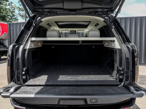 New 2026 Land Rover Range Rover SE AWD/4WD image 8