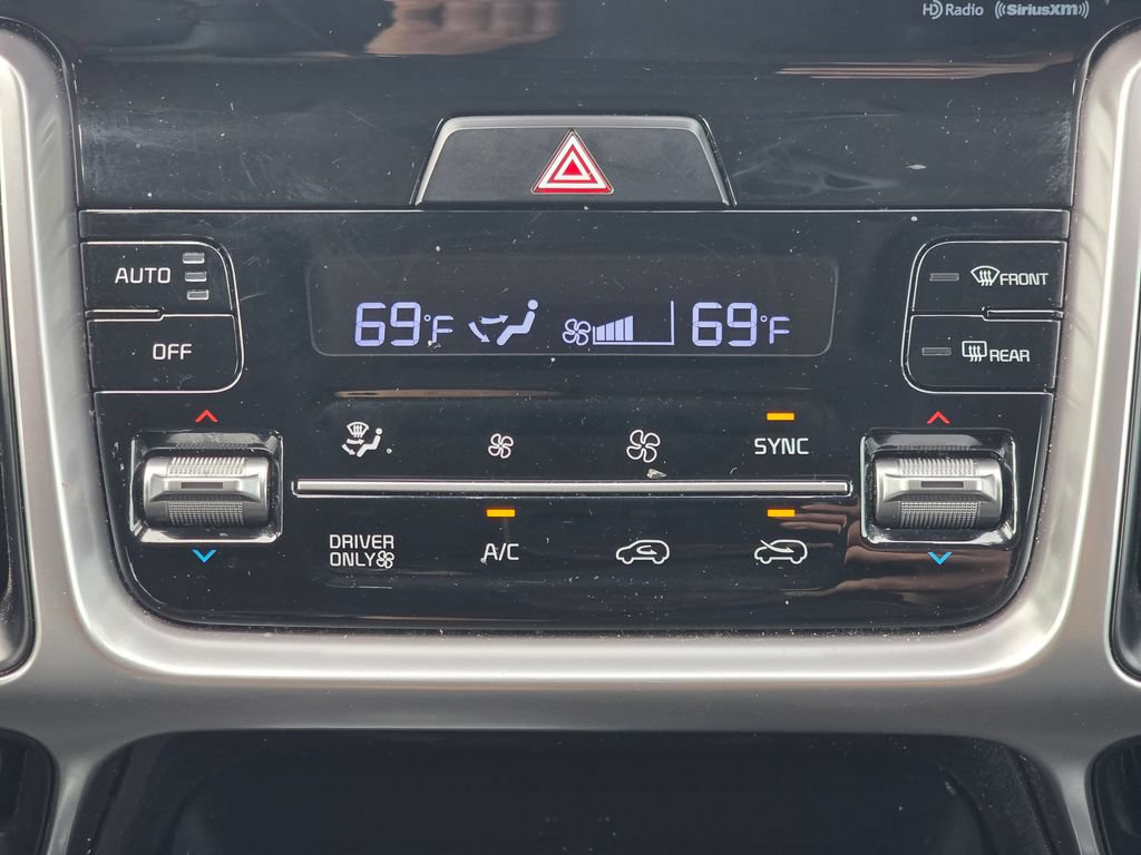 Used 2022 Kia Sorento EX FWD image 15