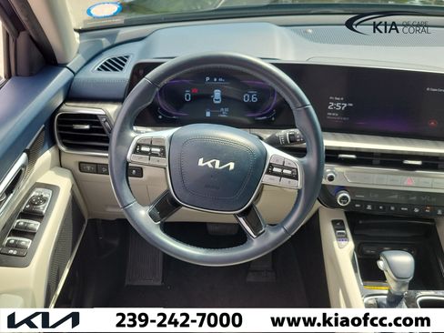 Certified 2025 Kia Telluride EX FWD image 17
