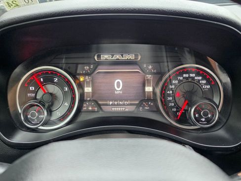 Used 2020 RAM 2500 Big Horn w/ Level 2 Equipment Group image 22