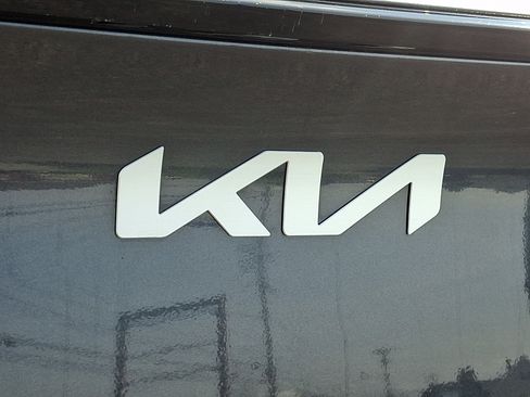Used 2023 Kia Sportage EX AWD/4WD image 31