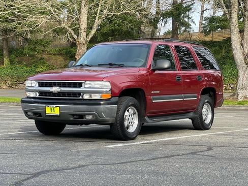 Used 2002 Chevrolet Tahoe LS w/ 3rd Row Seat Pkg image 1