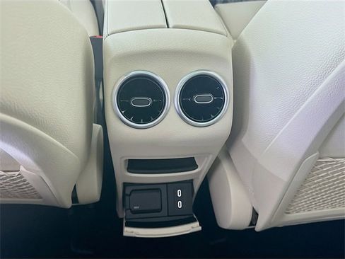 New 2026 Mercedes-Benz GLA 250 GLA 250 image 24