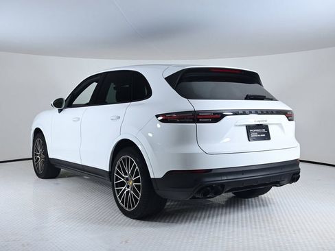 Certified 2023 Porsche Cayenne Platinum Edition AWD/4WD image 3